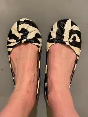 Coming soon! Spring ballet flats well worn used  37B